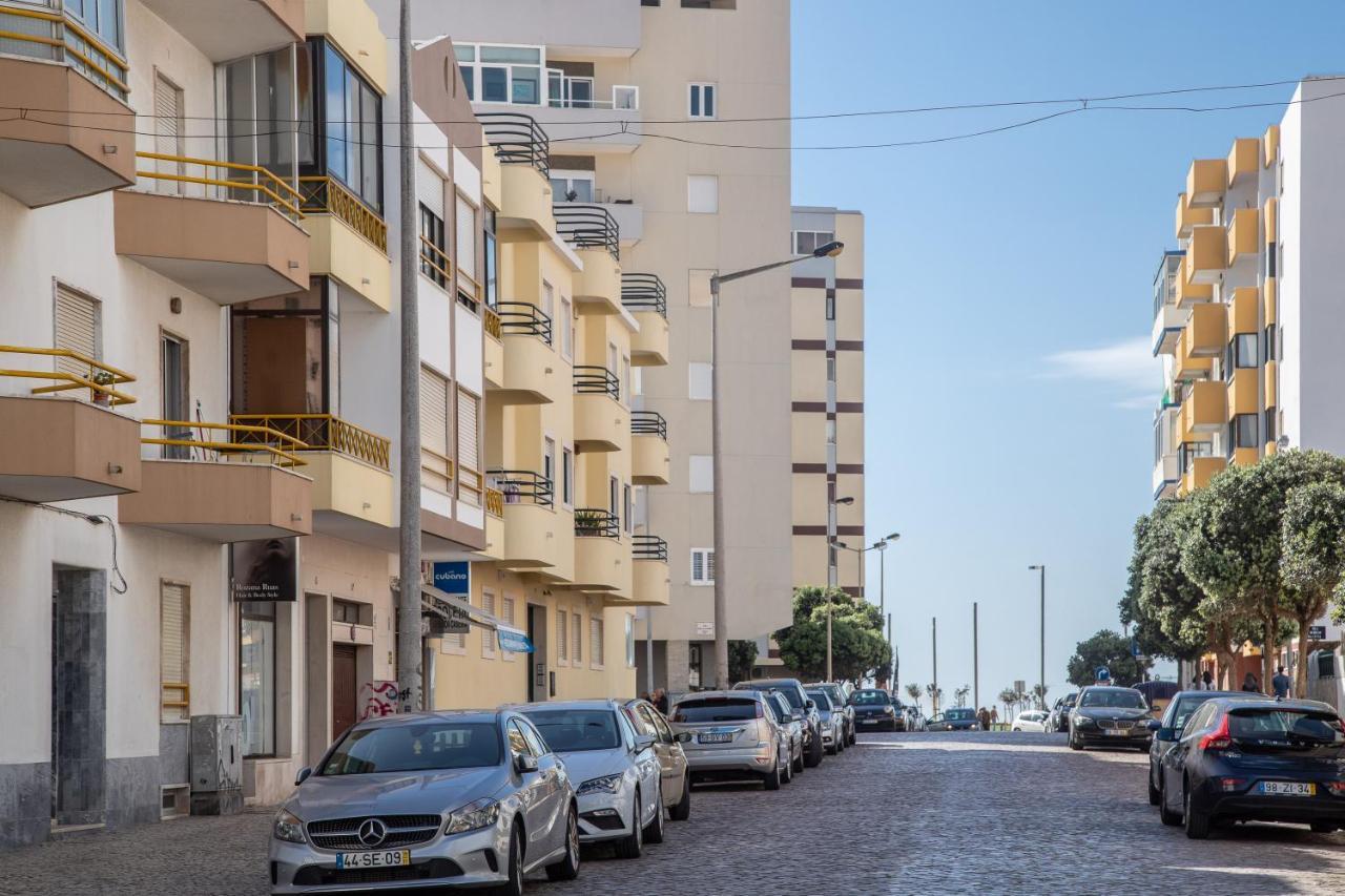 Daniela'S Apartment - Brand New Apartment In Costa Da Caparica Beach Bagian luar foto